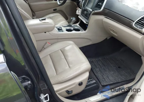 2016 Jeep Grand Cherokee Limited z USA, uszkodzony, nr VIN 1C4RJFBG0GC328853